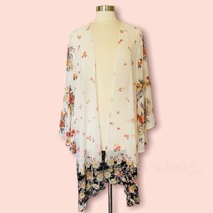 Torrid Floral Print Bell Sleeve Chiffon Kimono Sz 5X/6X